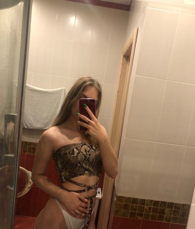 Анастасия привлекальеная девушка из Истры цена от 3000 руб