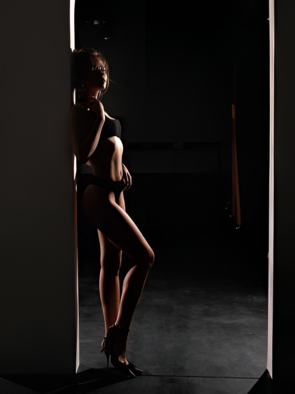 Азалия привлекательная девушка из Истры цена от 2500 руб