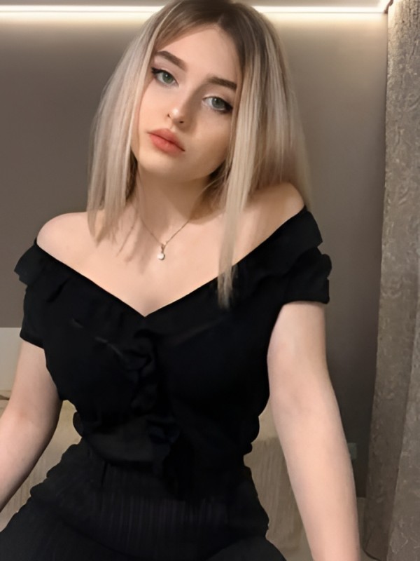 Кира привлекательная девушка из Истры цена от 3000 руб