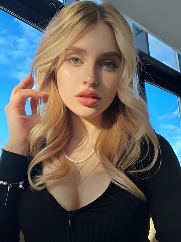 Ника привлекательная девушка из Истры цена от 3000 руб