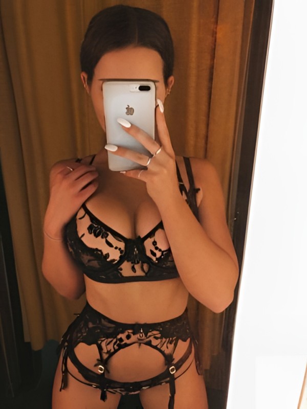 Сабина привлекательная девушка из Истры цена от 4000 руб